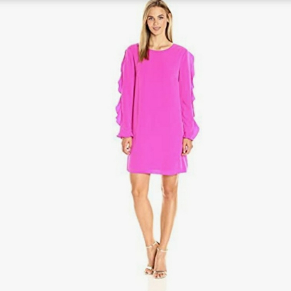 CeCe ruffle sleeve dress size 6